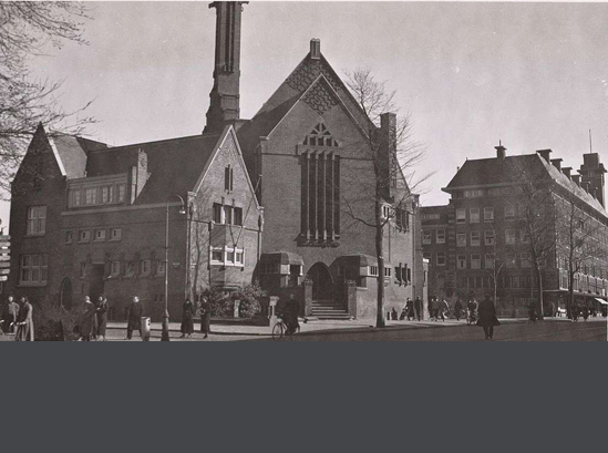Niederländisch-Israelitische Synagoge 1938. Links vorne Eingang Polderweg.